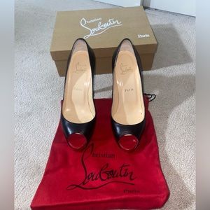 Christian Louboutin, Very Prive, Size 8, gently used, 120